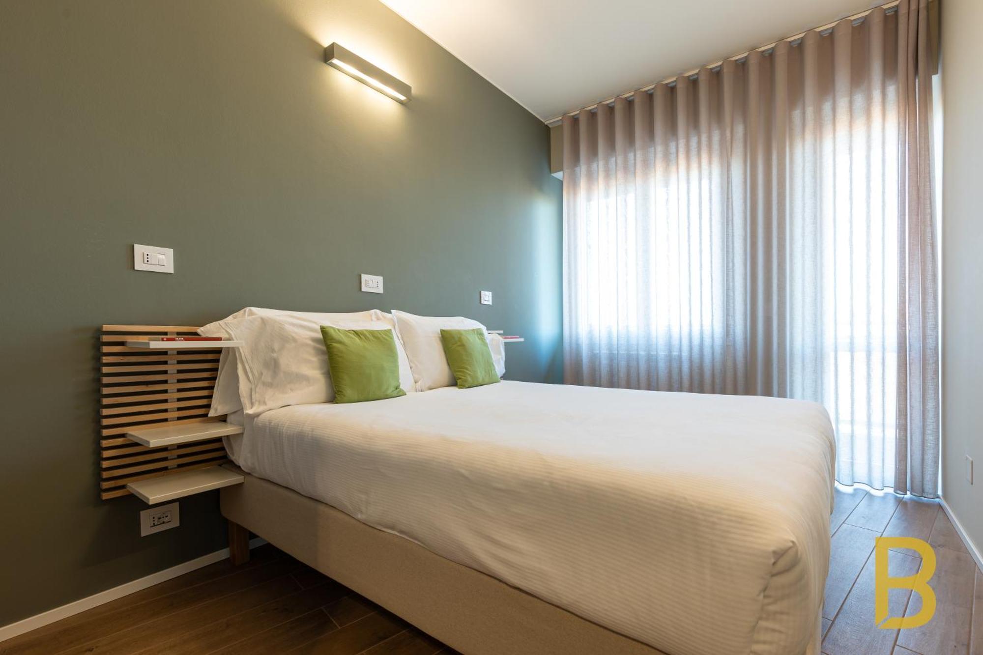 Beplace Apartments In Primaticcio Милано Екстериор снимка
