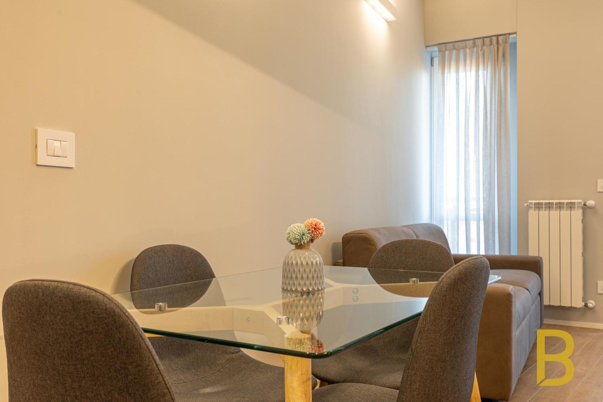 Beplace Apartments In Primaticcio Милано Екстериор снимка